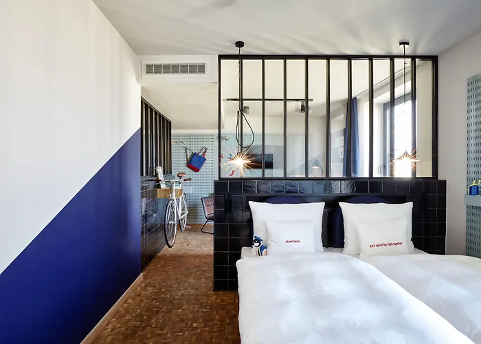 25hours Tour 4* Düsseldorf