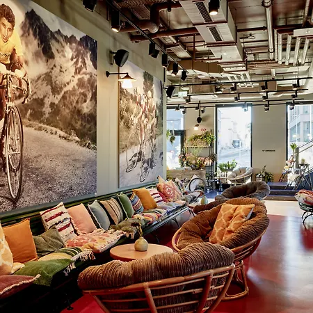 25hours Tour Hotel Düsseldorf