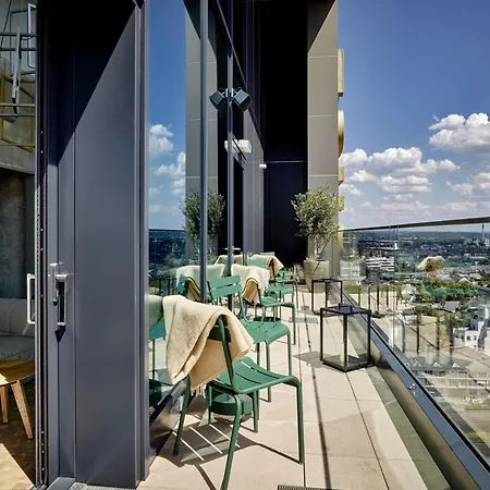 Hotel 25hours Tour Düsseldorf
