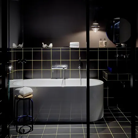 25hours Tour Hotel 4*